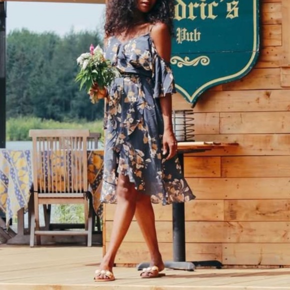 Floral Chiffon Midi Dress - Picture 4 of 9